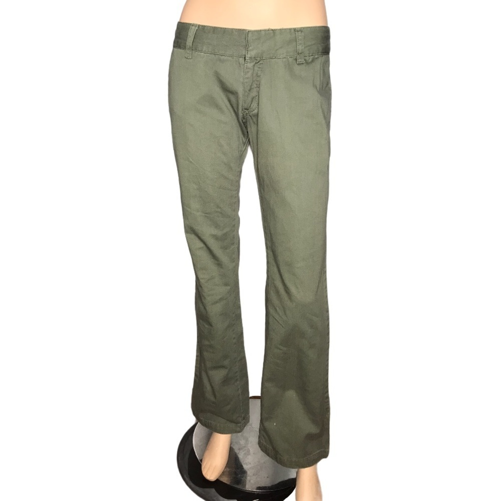 Dickie’s Lowrise Size 7 Jnr khaki green pants